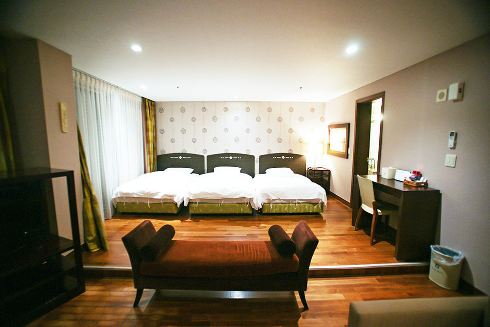 Lake Hills Jeju Resort Seogwipo Dış mekan fotoğraf