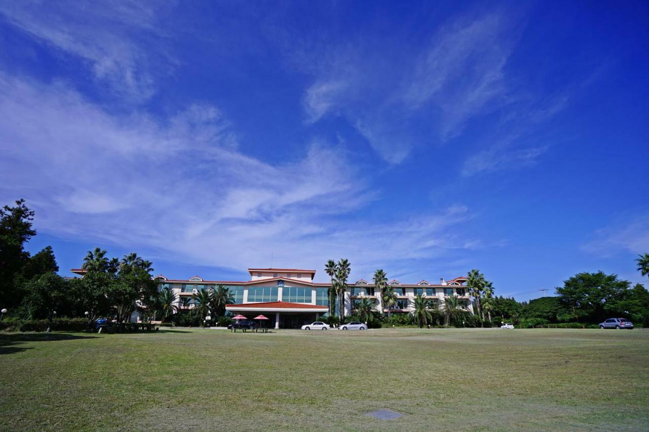 Lake Hills Jeju Resort Seogwipo Dış mekan fotoğraf
